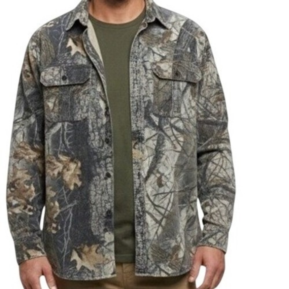 Vintage Walls Realtree‎ Shirt Mens Button Up Patched Distressed No Size Tag Camo